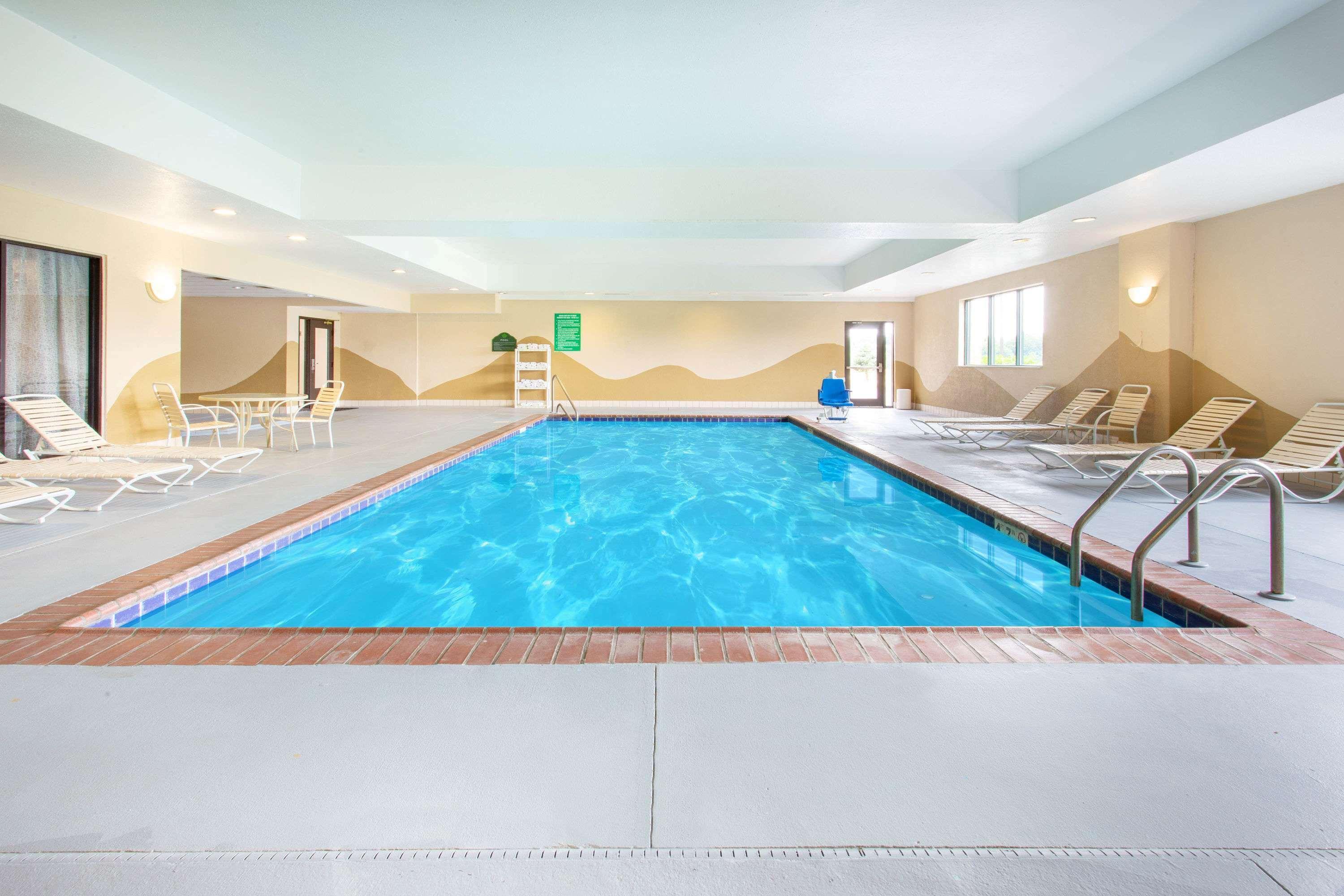 Wingate By Wyndham Indianapolis Airport Plainfield Hotell Exteriör bild