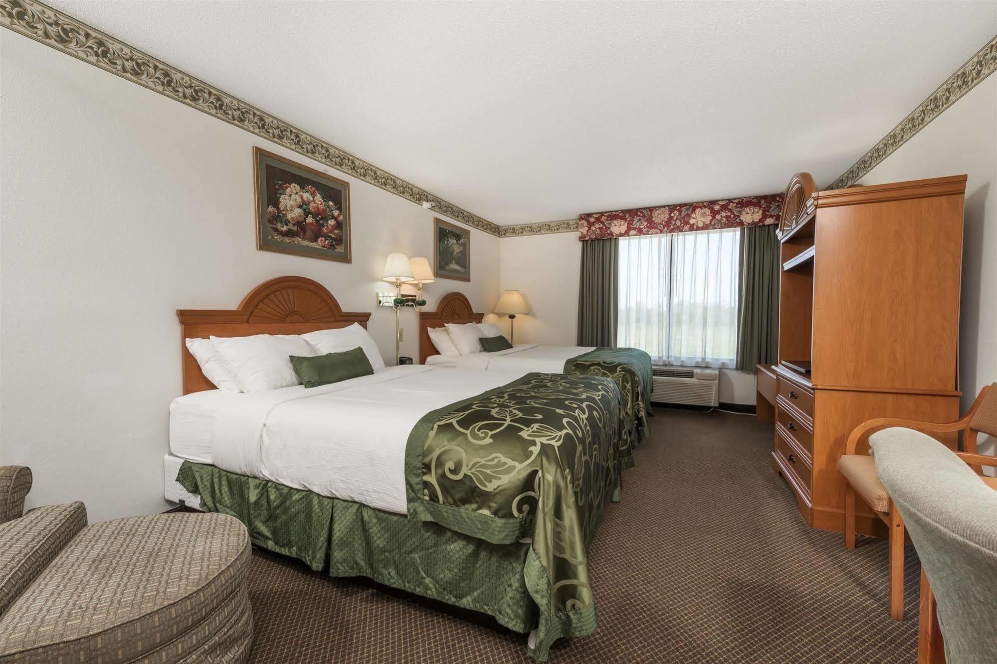 Wingate By Wyndham Indianapolis Airport Plainfield Hotell Exteriör bild
