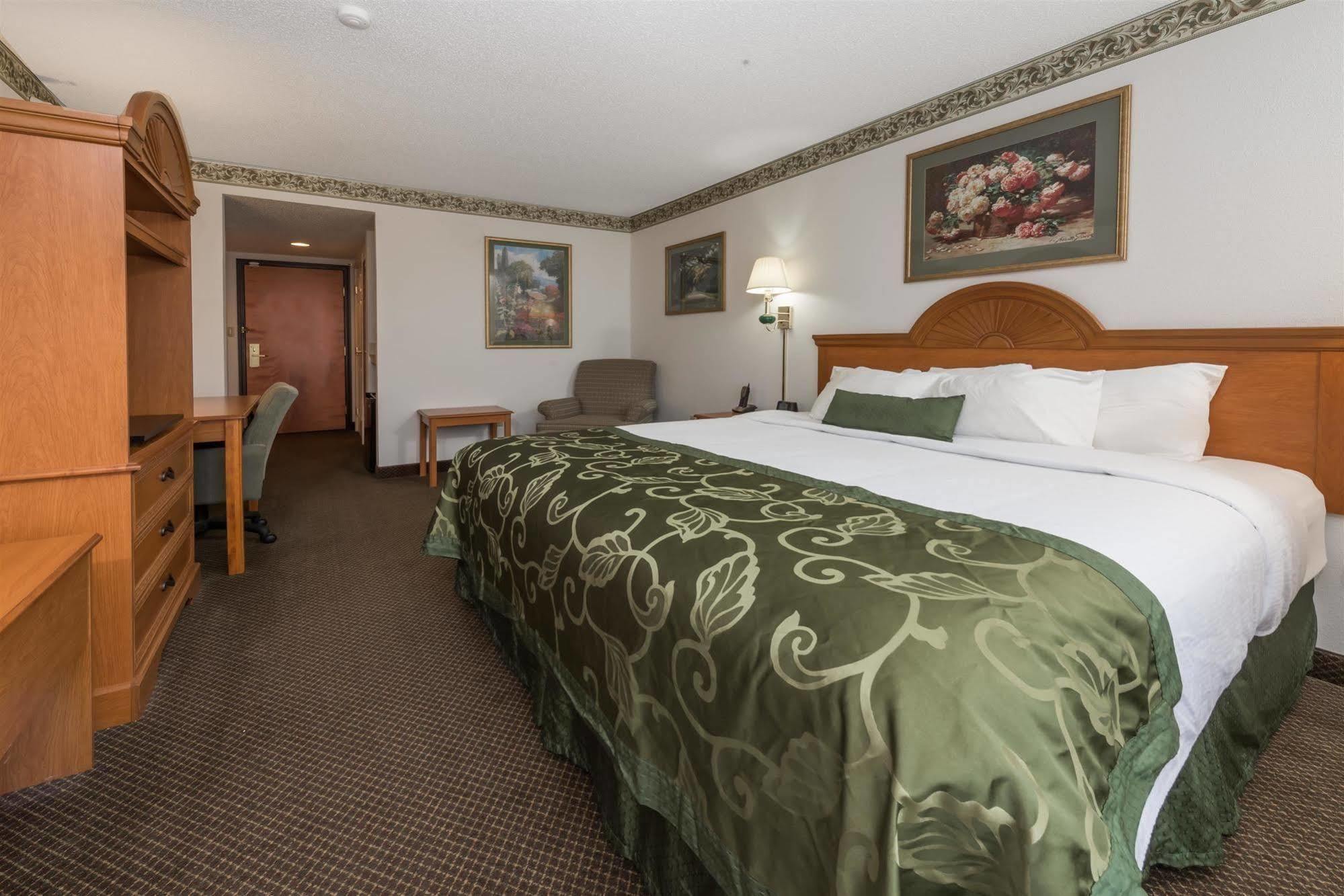 Wingate By Wyndham Indianapolis Airport Plainfield Hotell Exteriör bild
